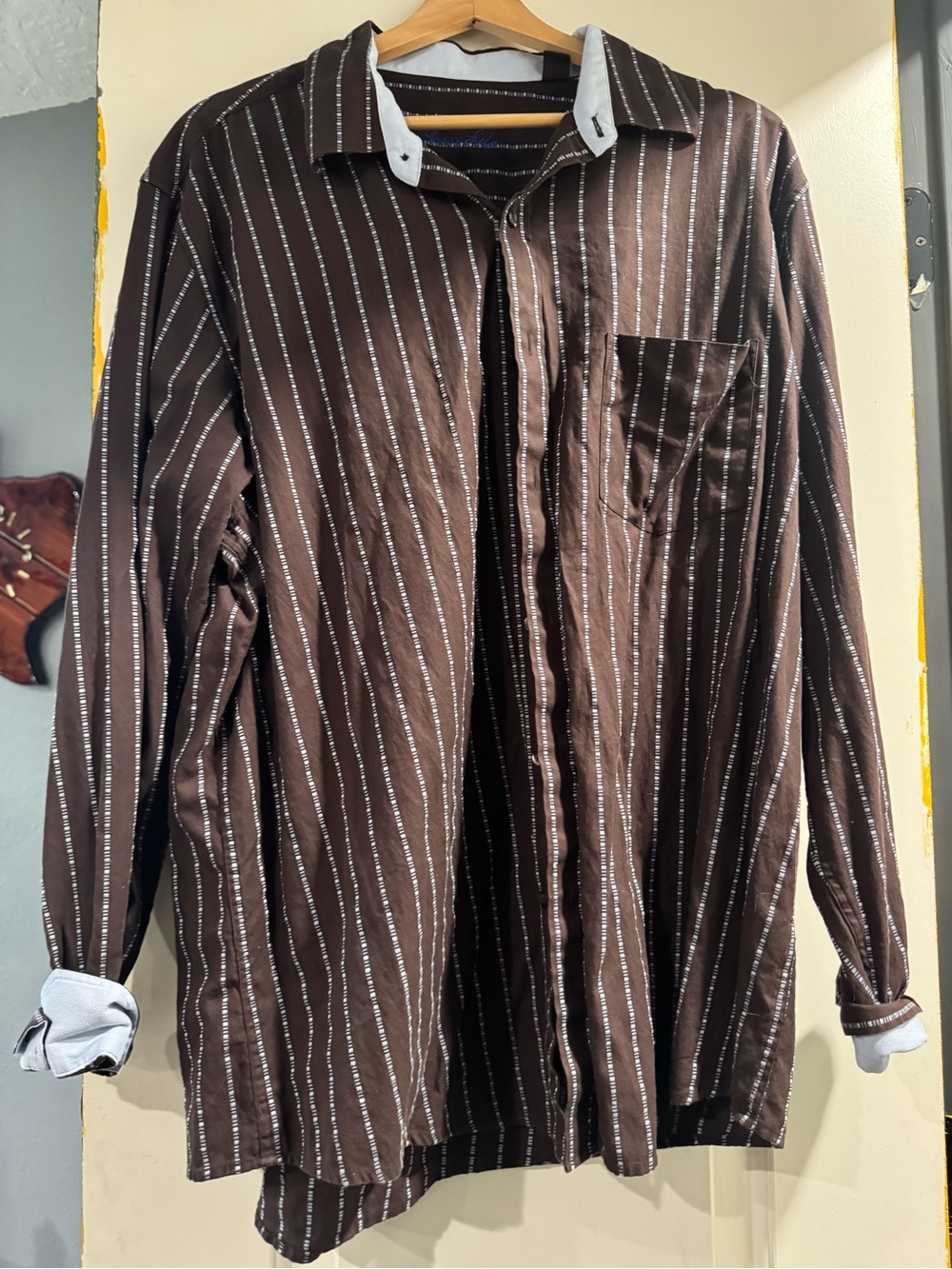 Tasso Ella Brown Pinstripe Long-Sleeve Shirt with Contrast Trim XL